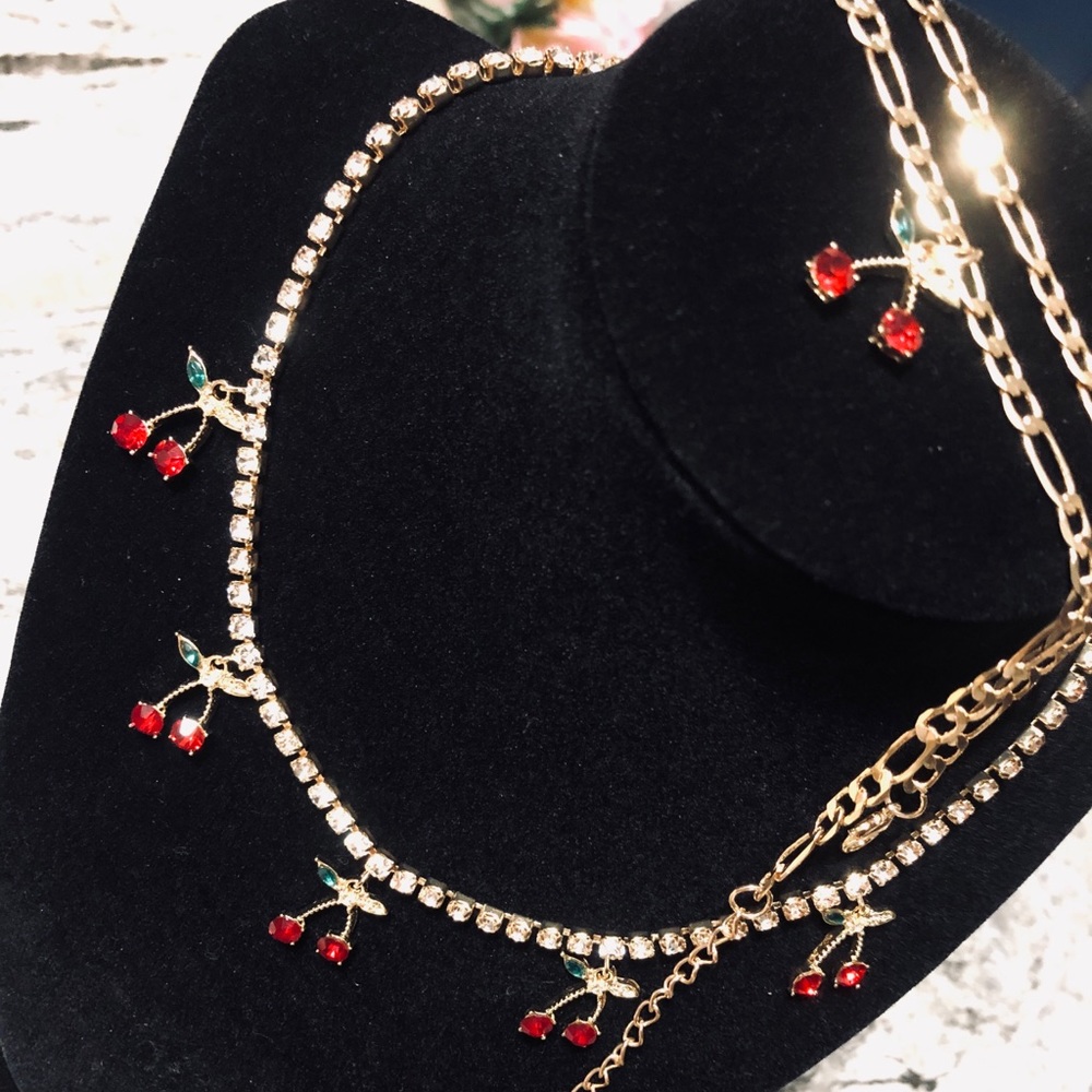 Cherry 🍒 Set - Picture 4 of 5